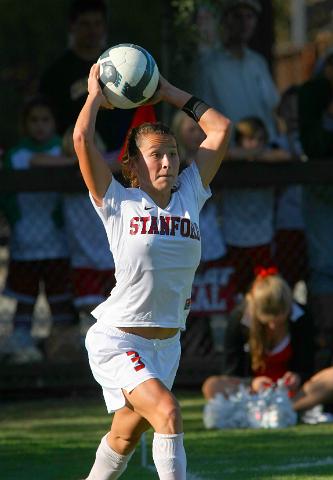 Stanford-Cal Womens soccer-049.JPG - 2009 NCAA Women's Soccer, Cal at Stanford.